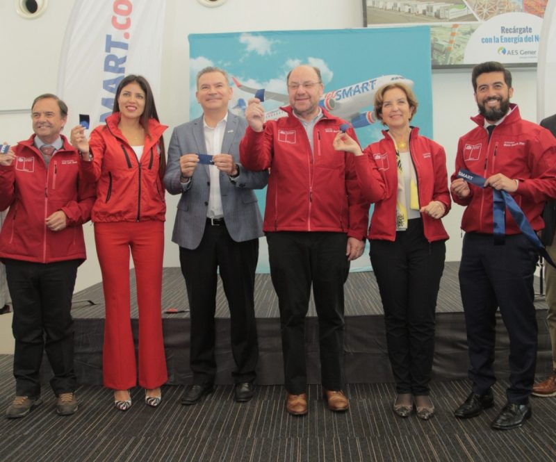 Imagen de autoridades y empresarios de Jetsmart en Antofagasta